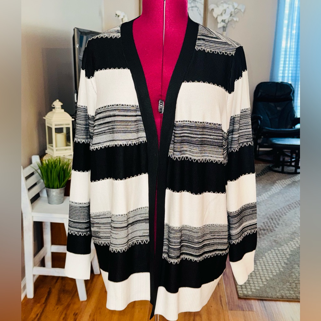 89th Madison New Women Striped Open Front Black White Cardigan Sweater, 2x — image 2 of 8